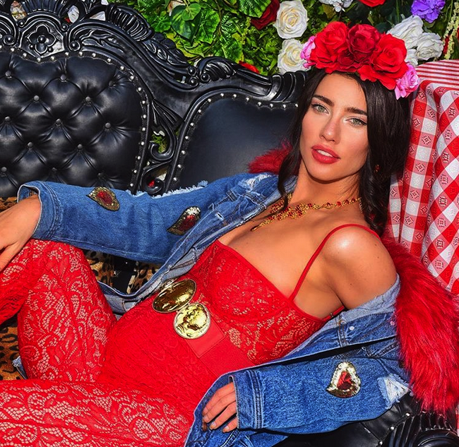 Steffy Forrester sarà mamma, sia nella realtà che nella soap Beautiful